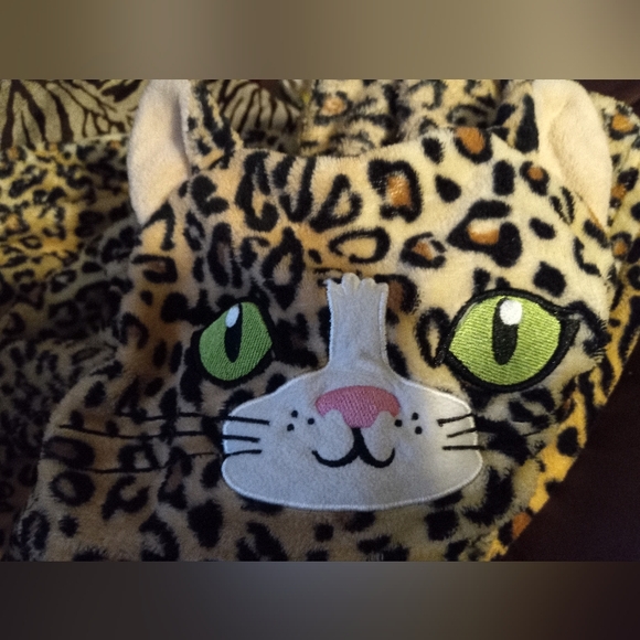 Cozy Wrap Cat Hooded Leopard Print Snuggle Adult Wearable Blanket Sloungy Fleece - Picture 2 of 11
